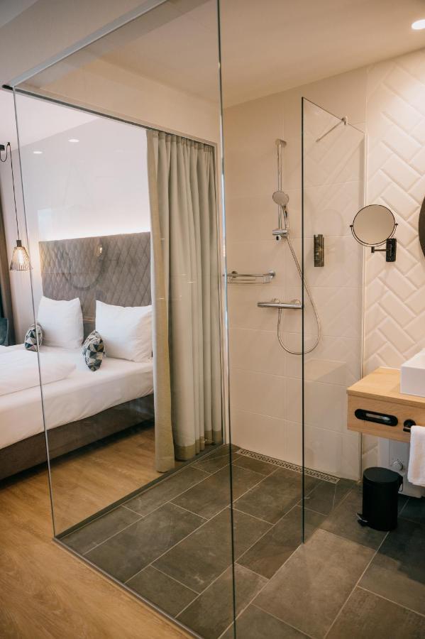 Loom Hotel & Skybar Eislingen Bagian luar foto