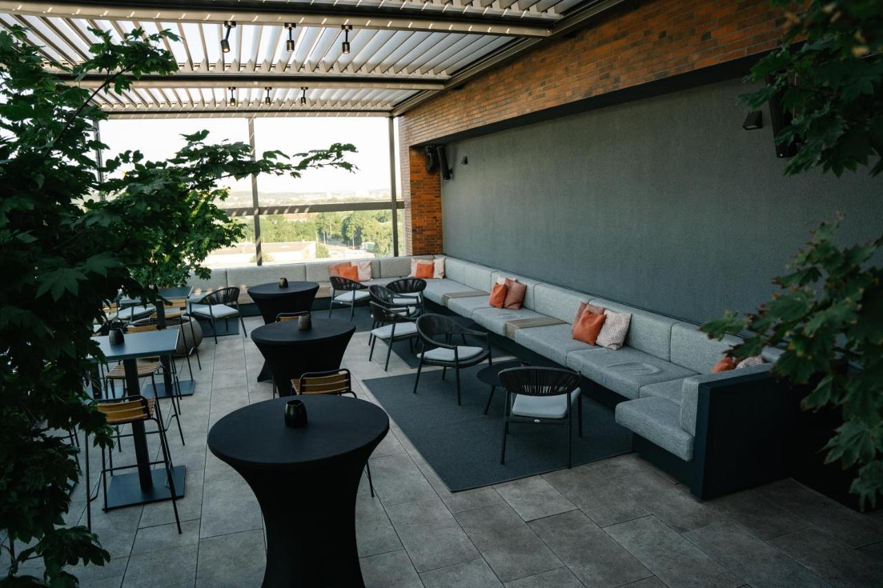 Loom Hotel & Skybar Eislingen Bagian luar foto
