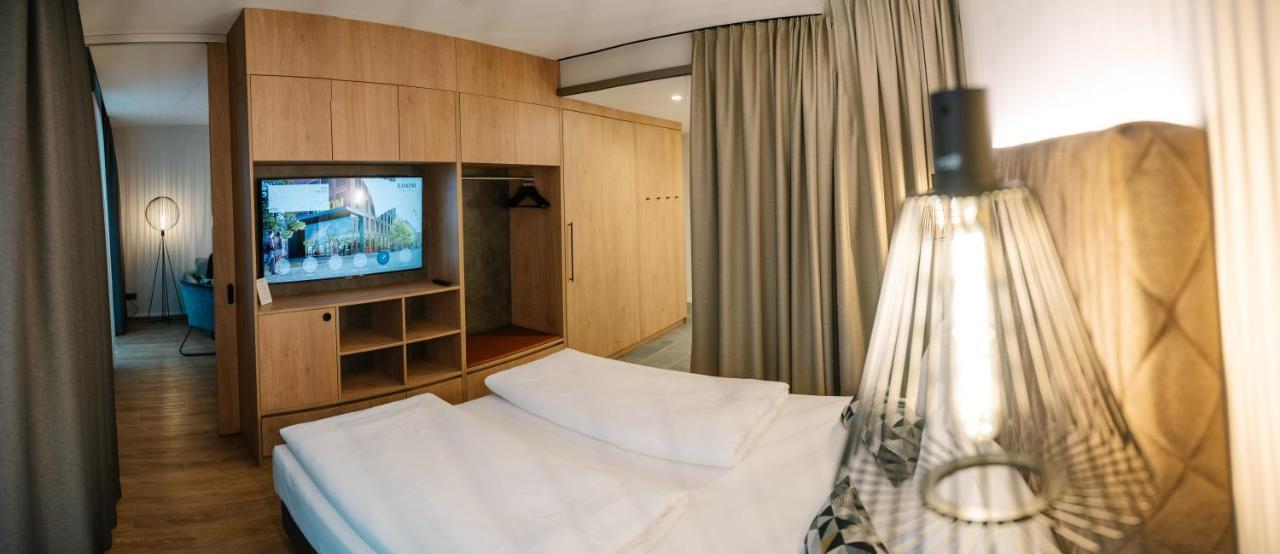Loom Hotel & Skybar Eislingen Bagian luar foto